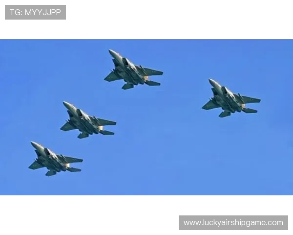 奥格斯堡vs科隆：保级六分战，谁先脱离降级区？